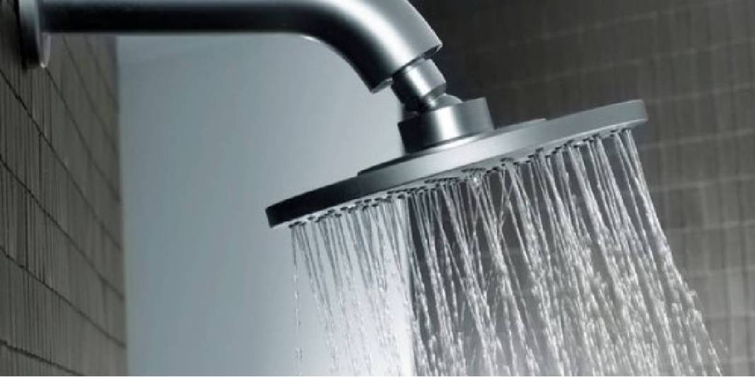 Yıllardır tartışılıyordu, uzmanı son noktayı koydu! Duş sabah mı alınmalı, gece mi? İşte cevabı… 4